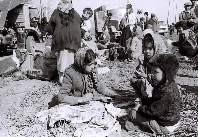 Azerbaijani children from Kelbajar district of Azerbaijan as part of 750 thousand internally displaced persons (IDPs) who fled the advancing Armenian army in April 1993. (Photo by Ilgar Jafarov: Courtesy of WikiCommons)